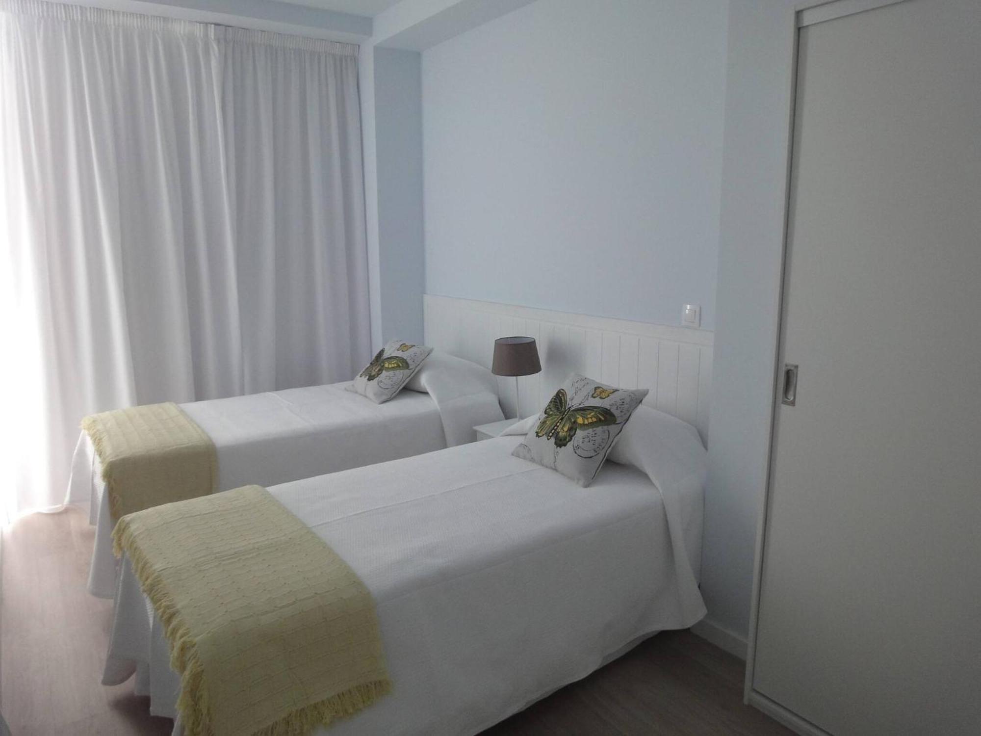 Apartamentos Almeida Garrett Ponta Delgada Exterior foto